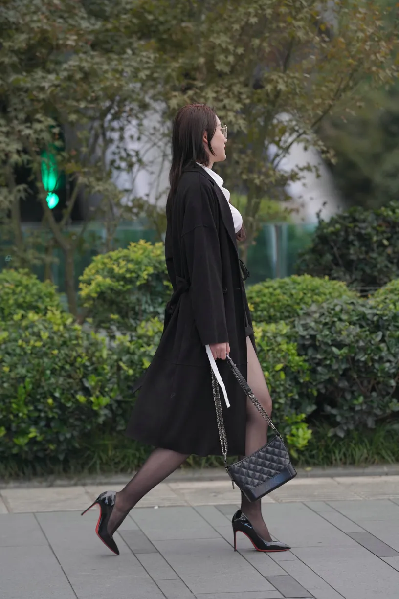 [Mzsock] NO.160 Long legs in black stockings street photography#[105P]-91